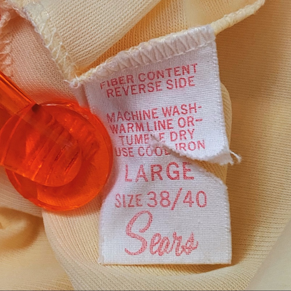 1970s Sears Embroidered Floral Nylon Nightgown - Picture 8 of 9